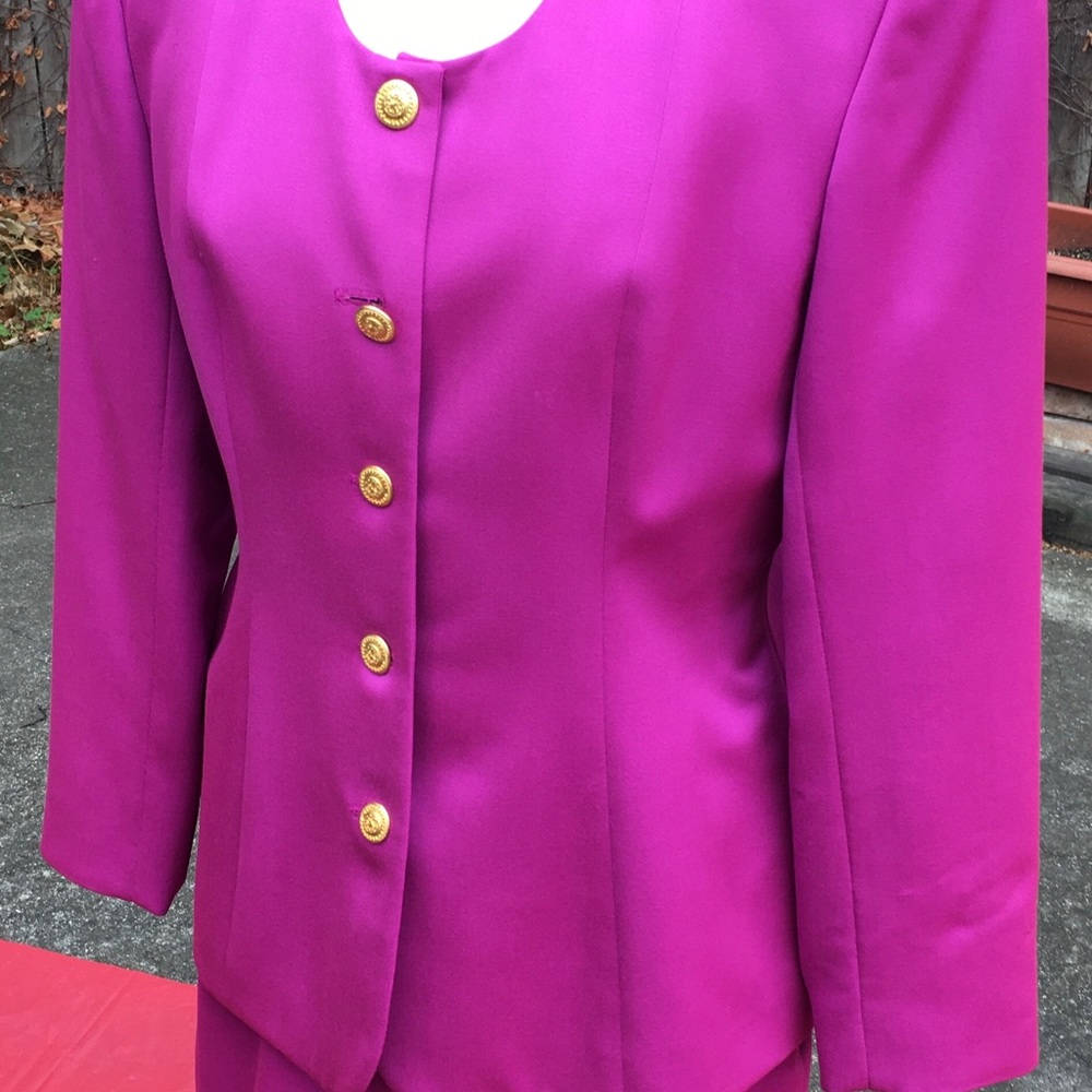 PSI 100% wool skirt suit 1990s look